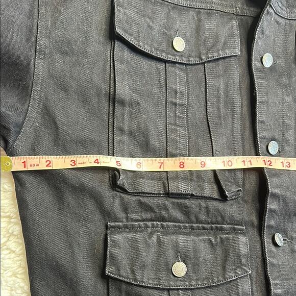 Modern Artchitect Anniversary Denim Jacket with Buttoned Pockets Stylish Black - Picture 5 of 13